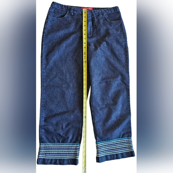 Gloria Vanderbilt Denim Embroidered Capri Jeans with Red Label - Picture 13 of 13